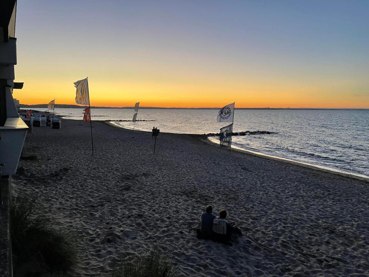 FeWo Achterndiek und Strandläufer Timmendorfer Strand Exterior foto